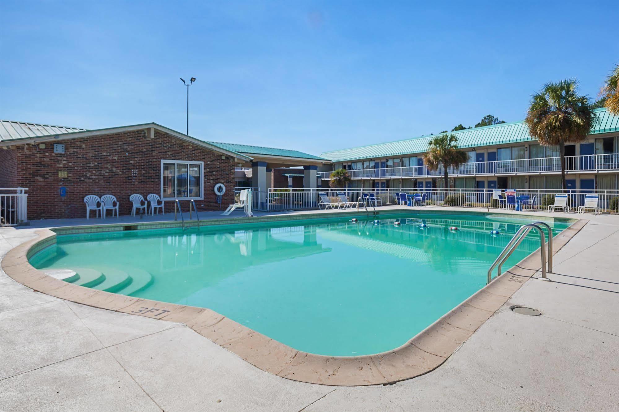 Motel 6-Tifton, Ga Eksteriør bilde